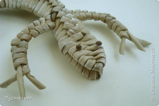 ящерица плетение из газетных трубочек мастер класс